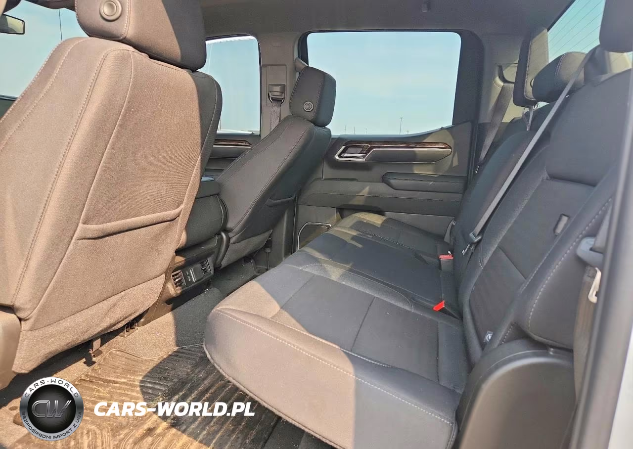 2025 GMC Sierra K1500 Elevation-L VIN:1GTPUJEK3SZ269322 - 10