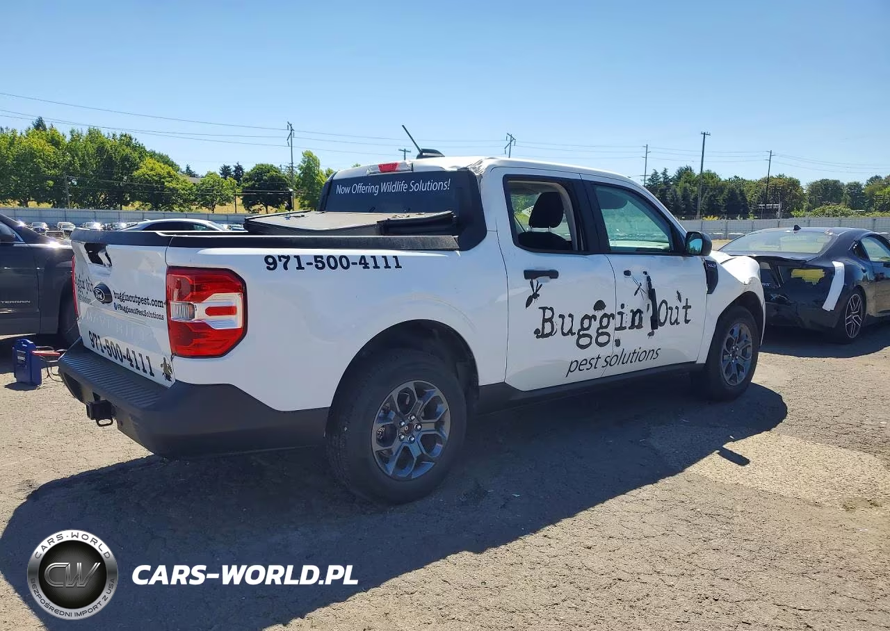 2025 Ford Maverick Xlt VIN:3FTTW8JA1SRB15243 - 3