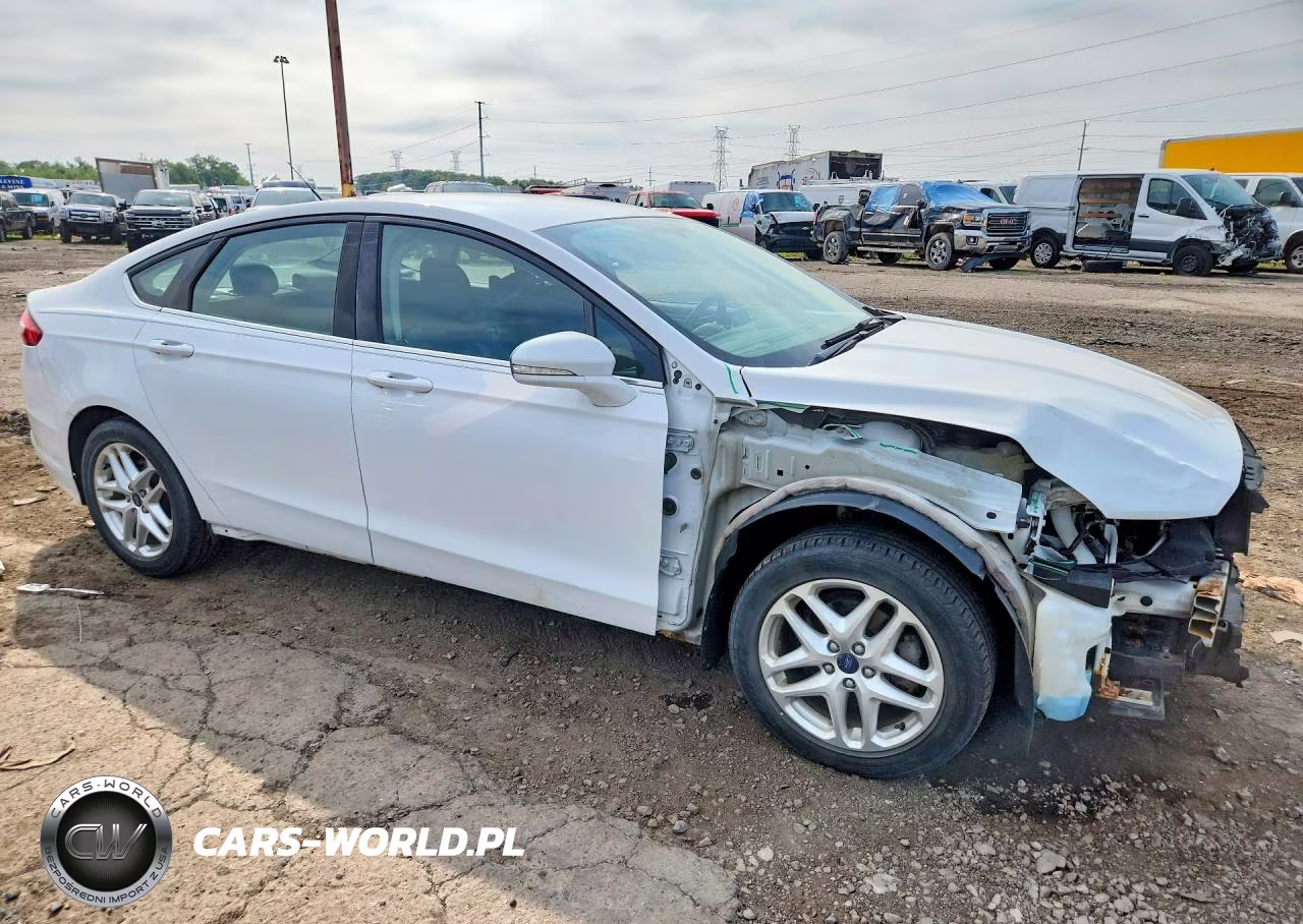 2015 Ford Fusion Se VIN:3FA6P0HD2FR208389 - 4