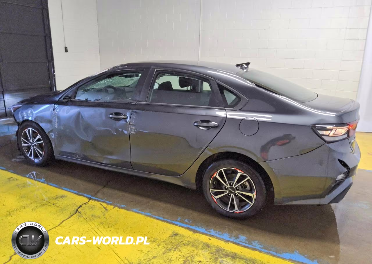 2023 Kia Forte Lxs VIN:3KPF24AD1PE504894 - 2