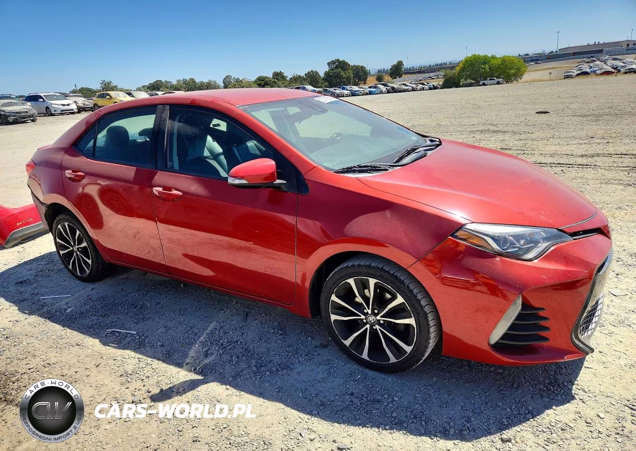 2017 Toyota Corolla Se VIN:5YFBURHE2HP606760 - 4