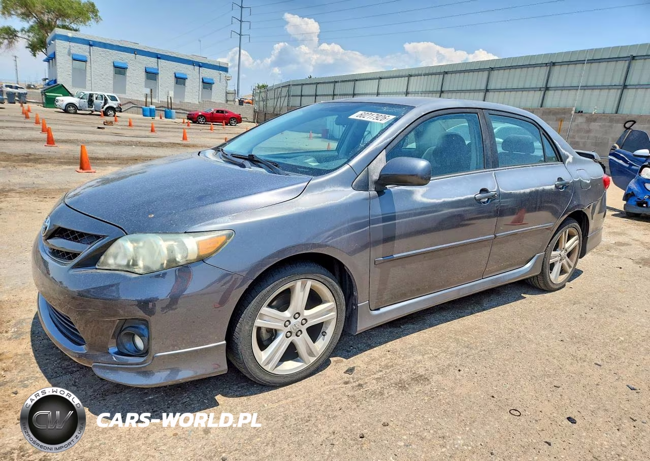 2013 Toyota Corolla S – zdjęcie 1 z 12