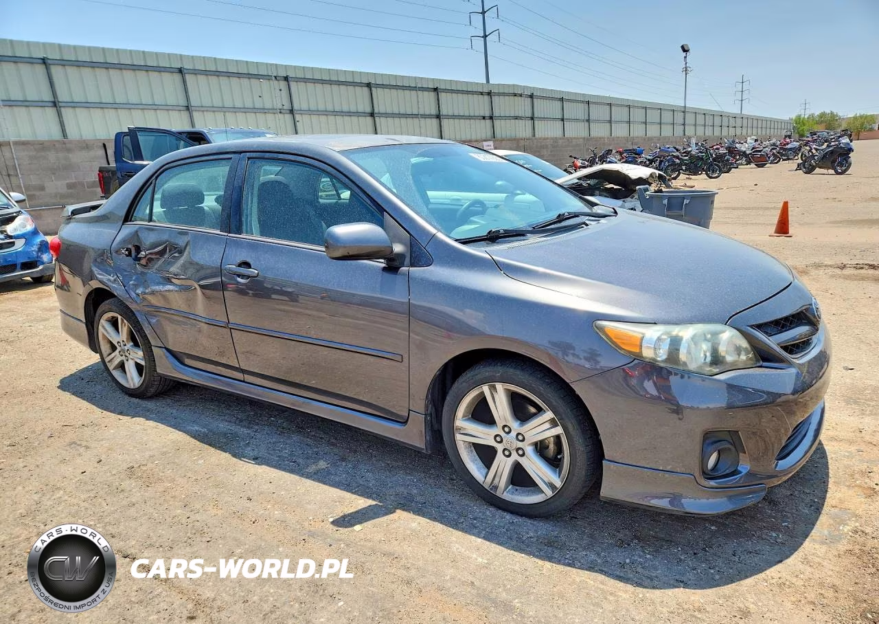 2013 Toyota Corolla S VIN:2T1BU4EE7DC030858 - 4