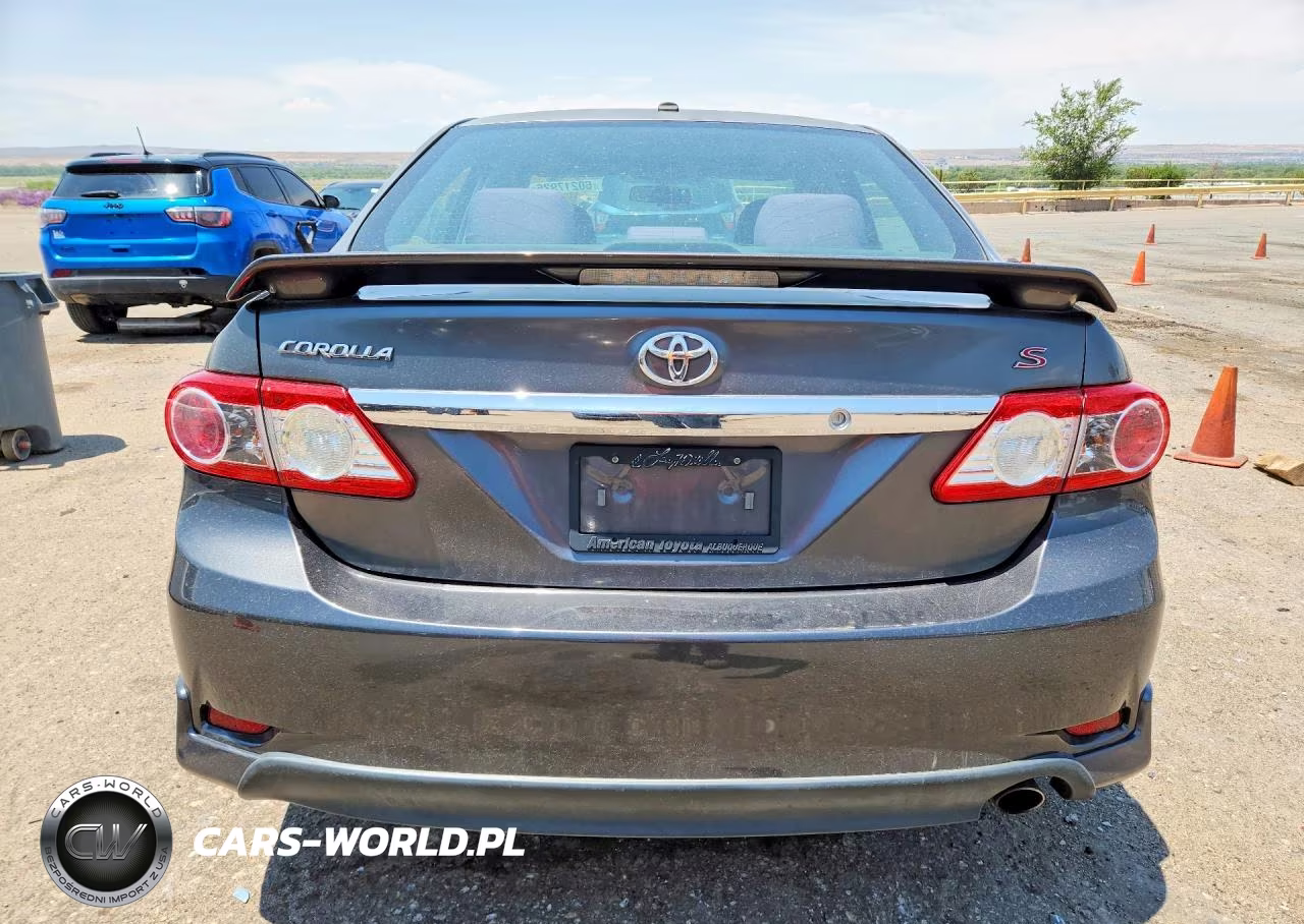 2013 Toyota Corolla S VIN:2T1BU4EE7DC030858 - 6