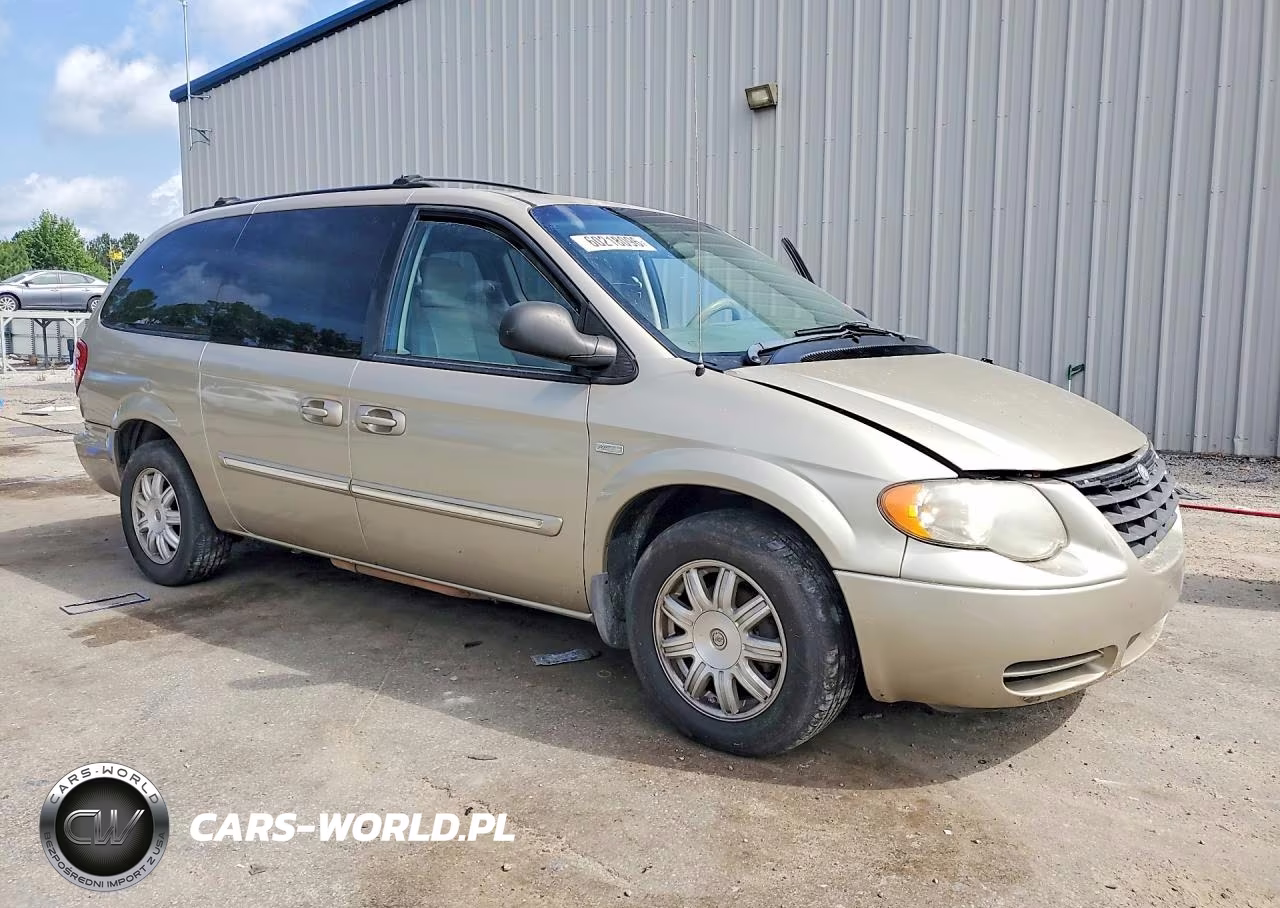 2006 Chrysler Town & Country Touring VIN:2A4GP54L26R698325 - 4