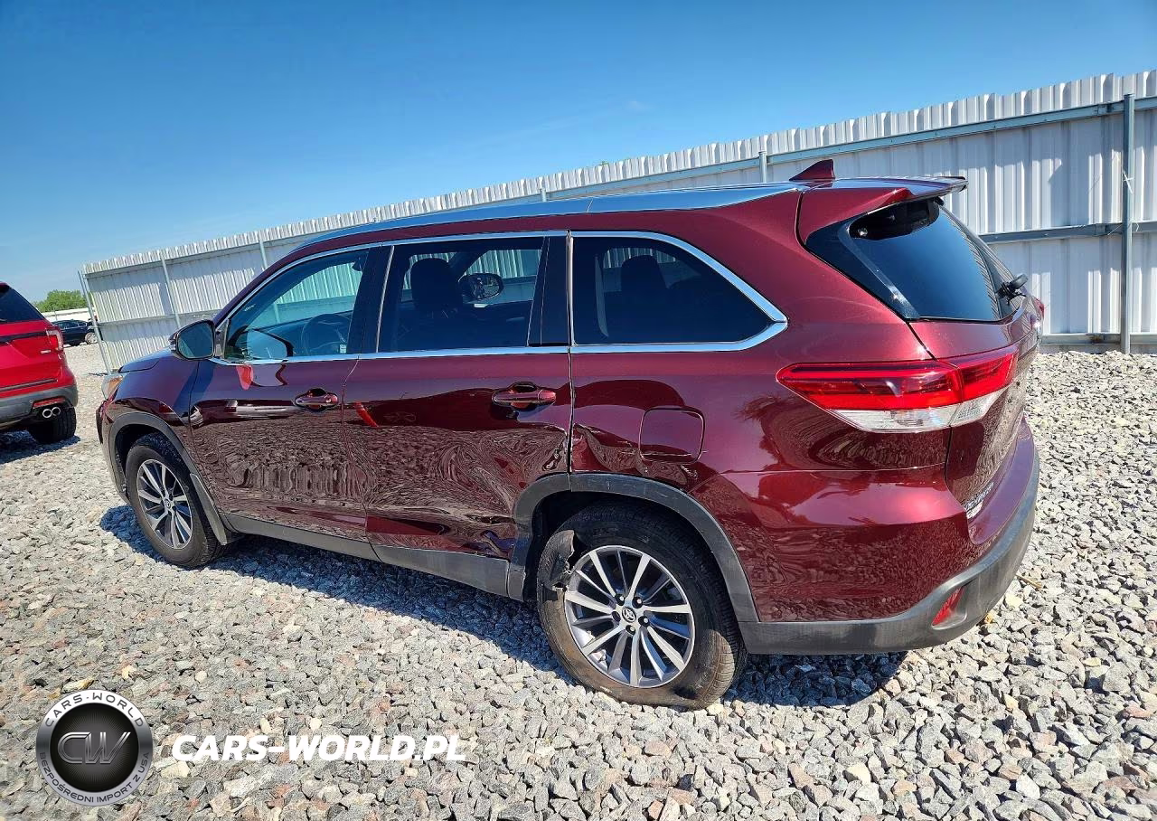 2019 Toyota Highlander Xle VIN:5TDJZRFH4KS970378 - 2