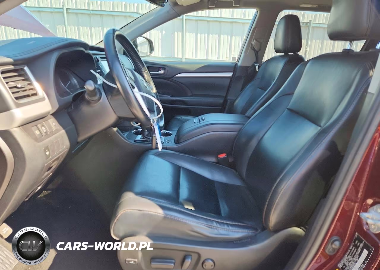2019 Toyota Highlander Xle VIN:5TDJZRFH4KS970378 - 7