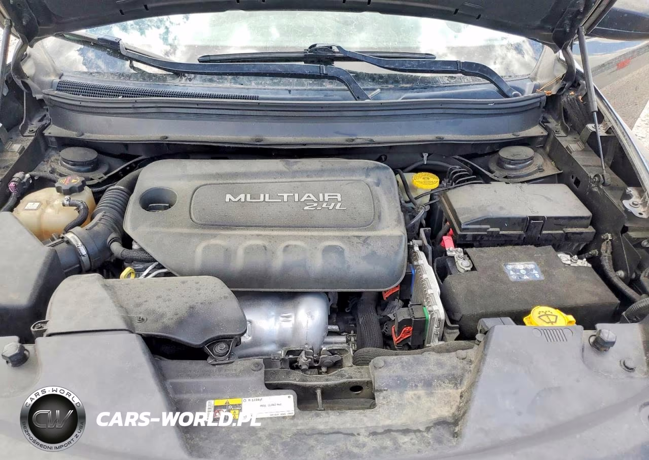 2016 Jeep Cherokee Sport VIN:1C4PJMAB7GW112451 - 11