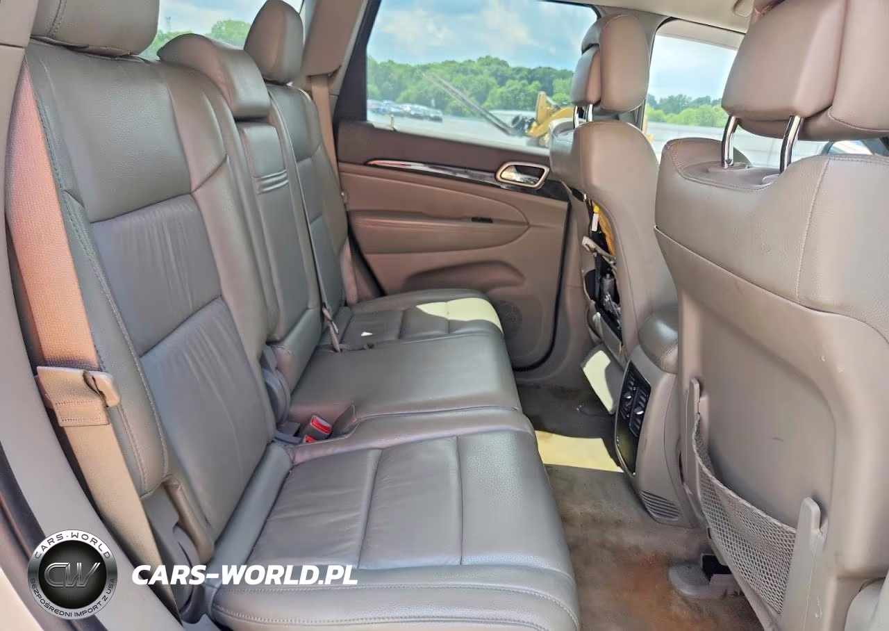 2011 Jeep Grand Cherokee Laredo VIN:1J4RR4GG2BC567538 - 11