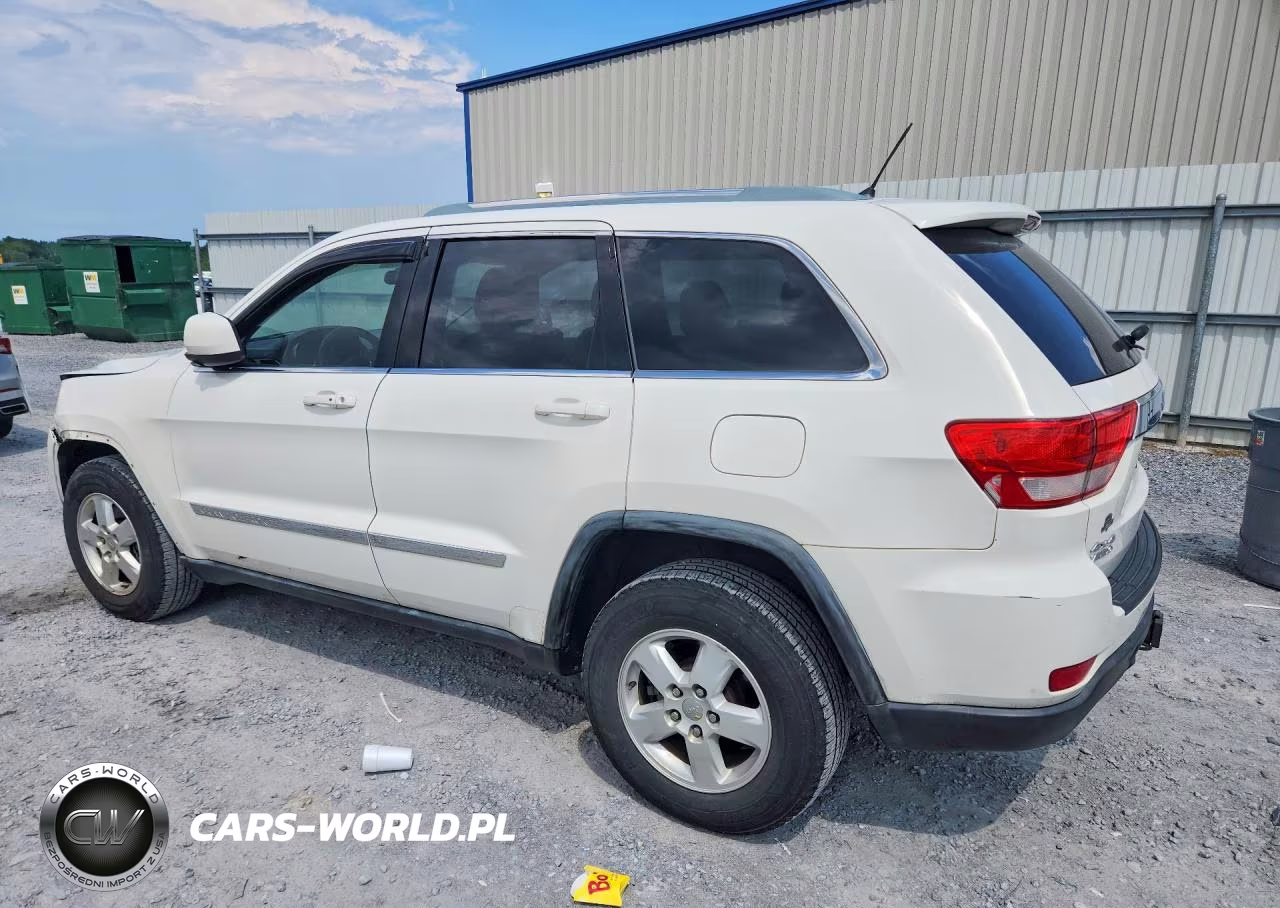 2011 Jeep Grand Cherokee Laredo VIN:1J4RR4GG2BC567538 - 2