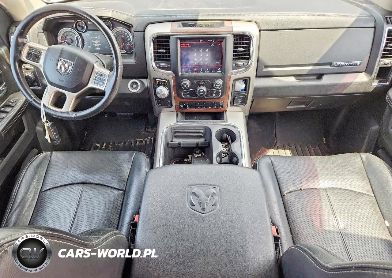 2018 Ram 1500 Laramie VIN:1C6RR7NM5JS293473 - 8