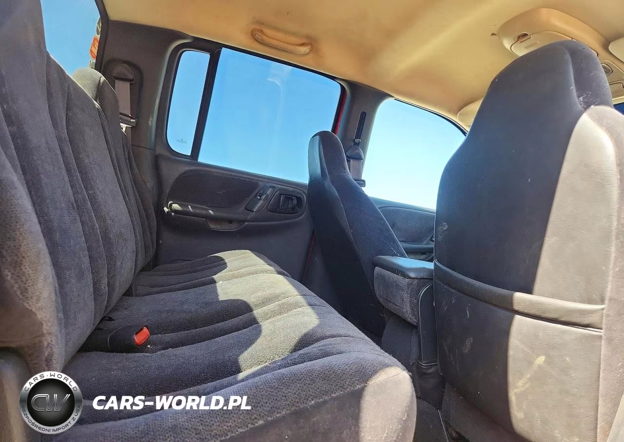 2000 Dodge Dakota VIN:1B7GL2ANXYS744328 - 10