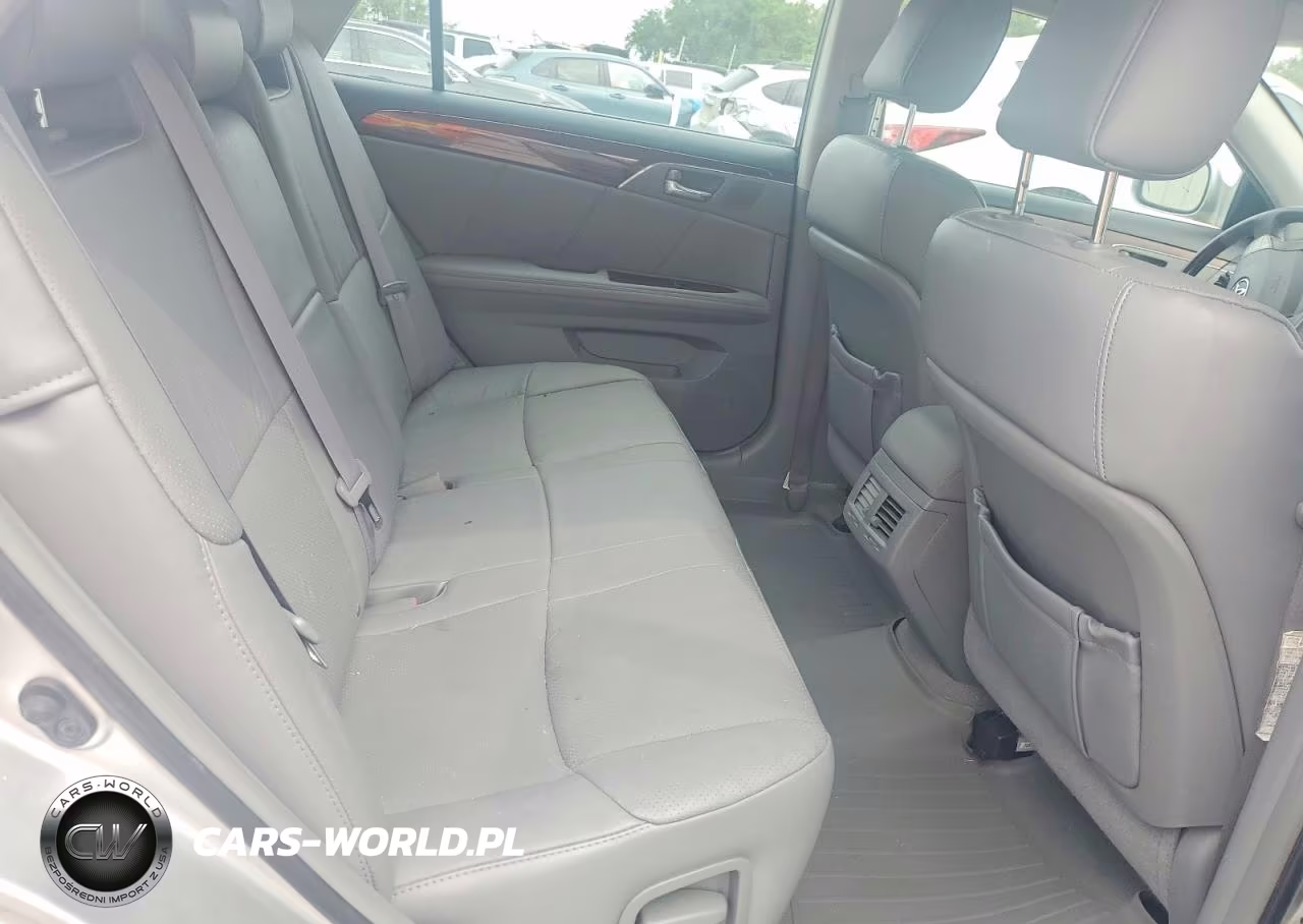 2010 Toyota Avalon Limited VIN:4T1BK3DB2AU352843 - 10
