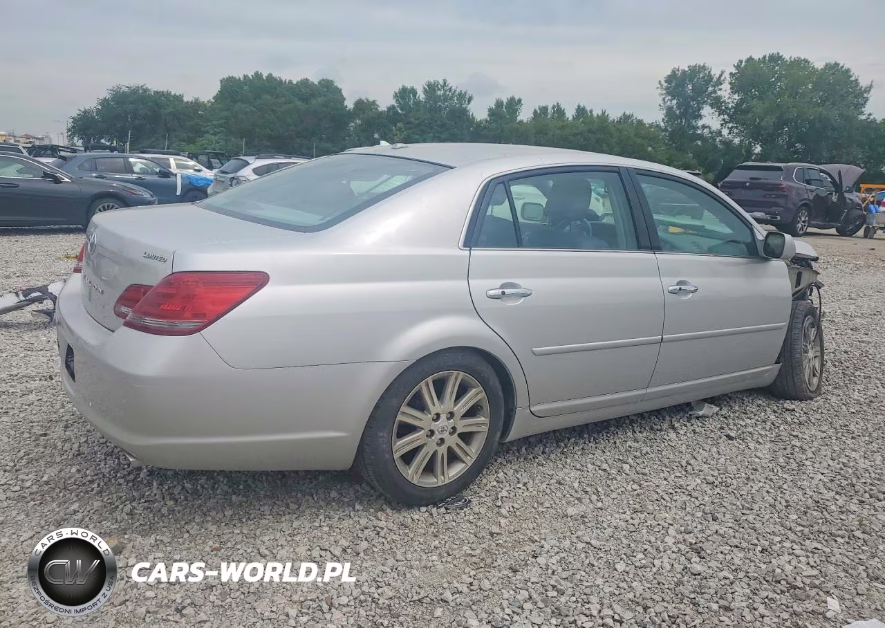2010 Toyota Avalon Limited VIN:4T1BK3DB2AU352843 - 3