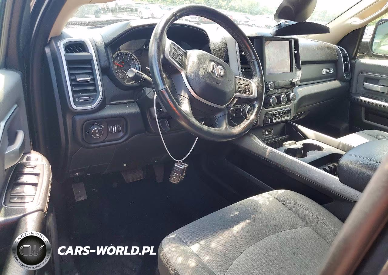 2019 Ram 2500 Big Horn VIN:3C6UR5DJ3KG549981 - 8