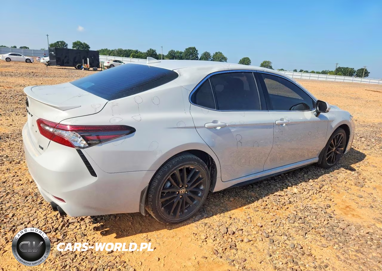 2024 Toyota Camry Xse VIN:4T1K61AK5RU209166 - 3