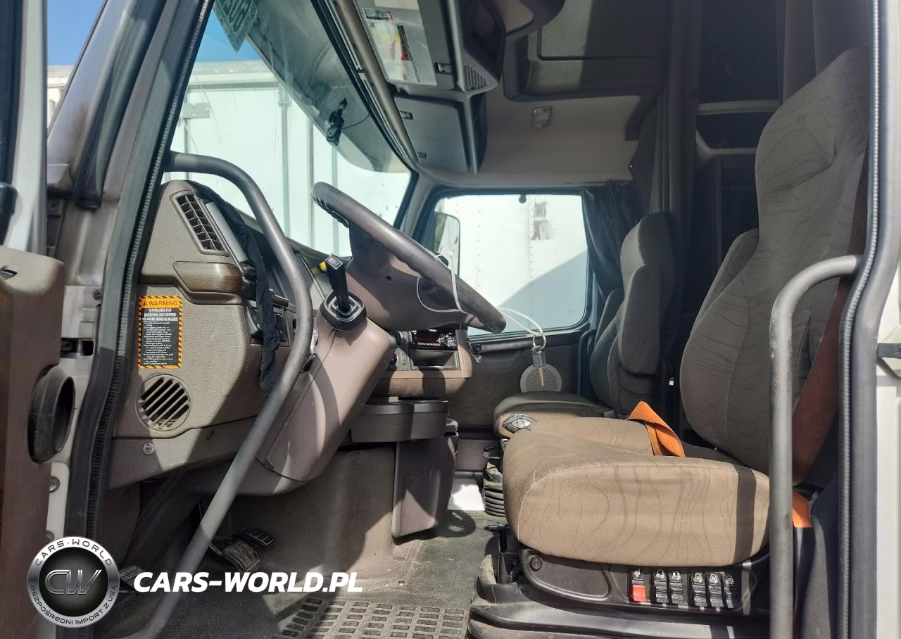 2018 Volvo Vnl Semi Truck VIN:4V4NC9EH2JN887772 - 7