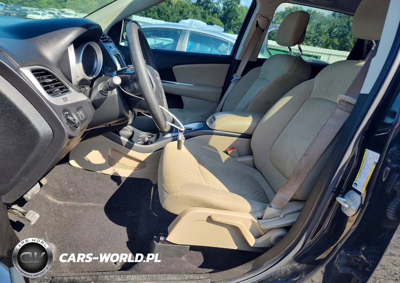 2019 Dodge Journey Se VIN:3C4PDCBB1KT833377 - 7