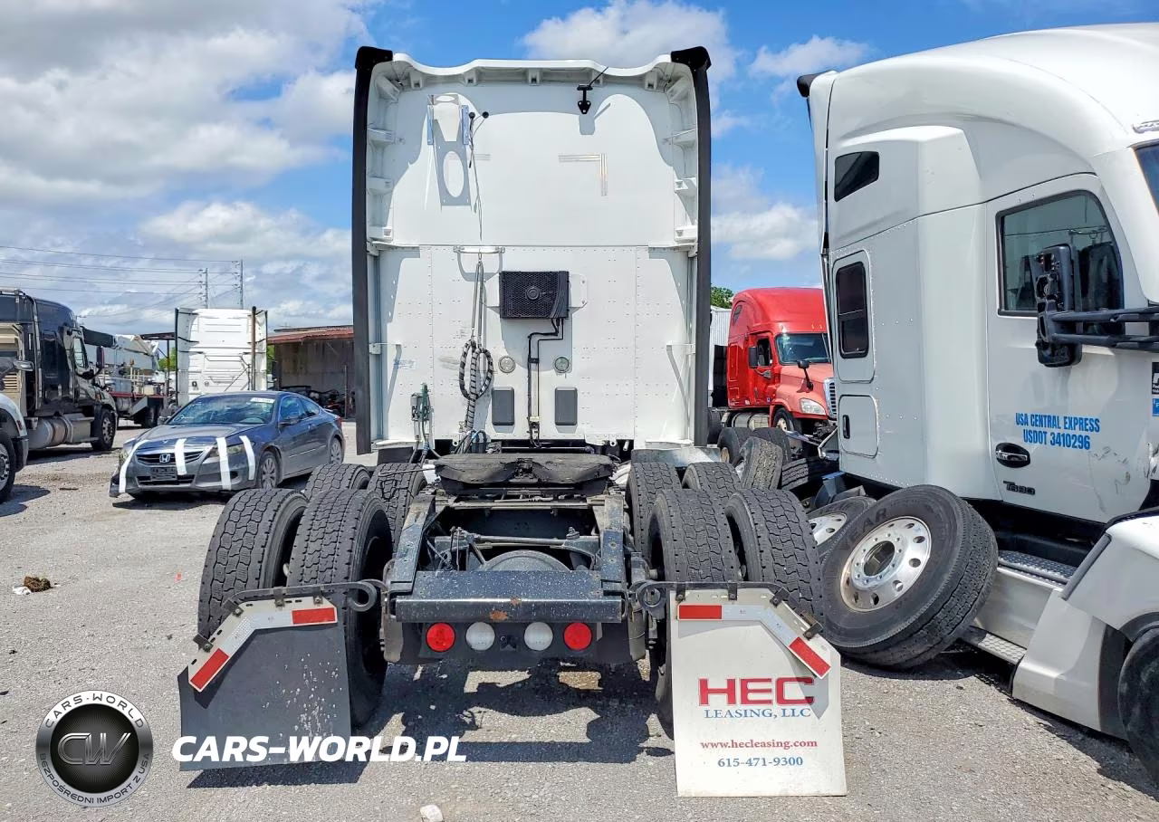 2021 Kenworth T680 Semi Truck VIN:1XKYDP9X6MJ439384 - 6