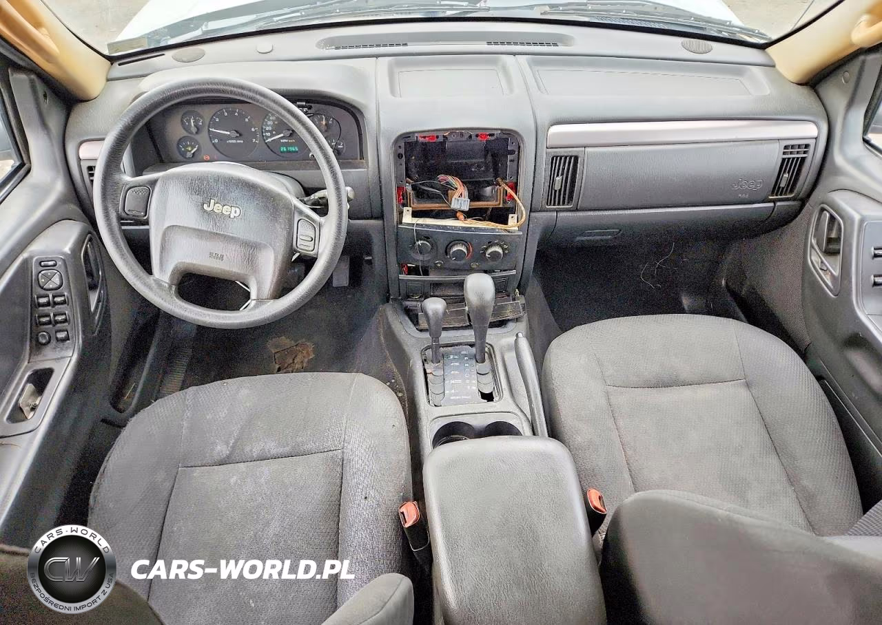 2004 Jeep Grand Cherokee Laredo VIN:1J4GW48S94C294104 - 8