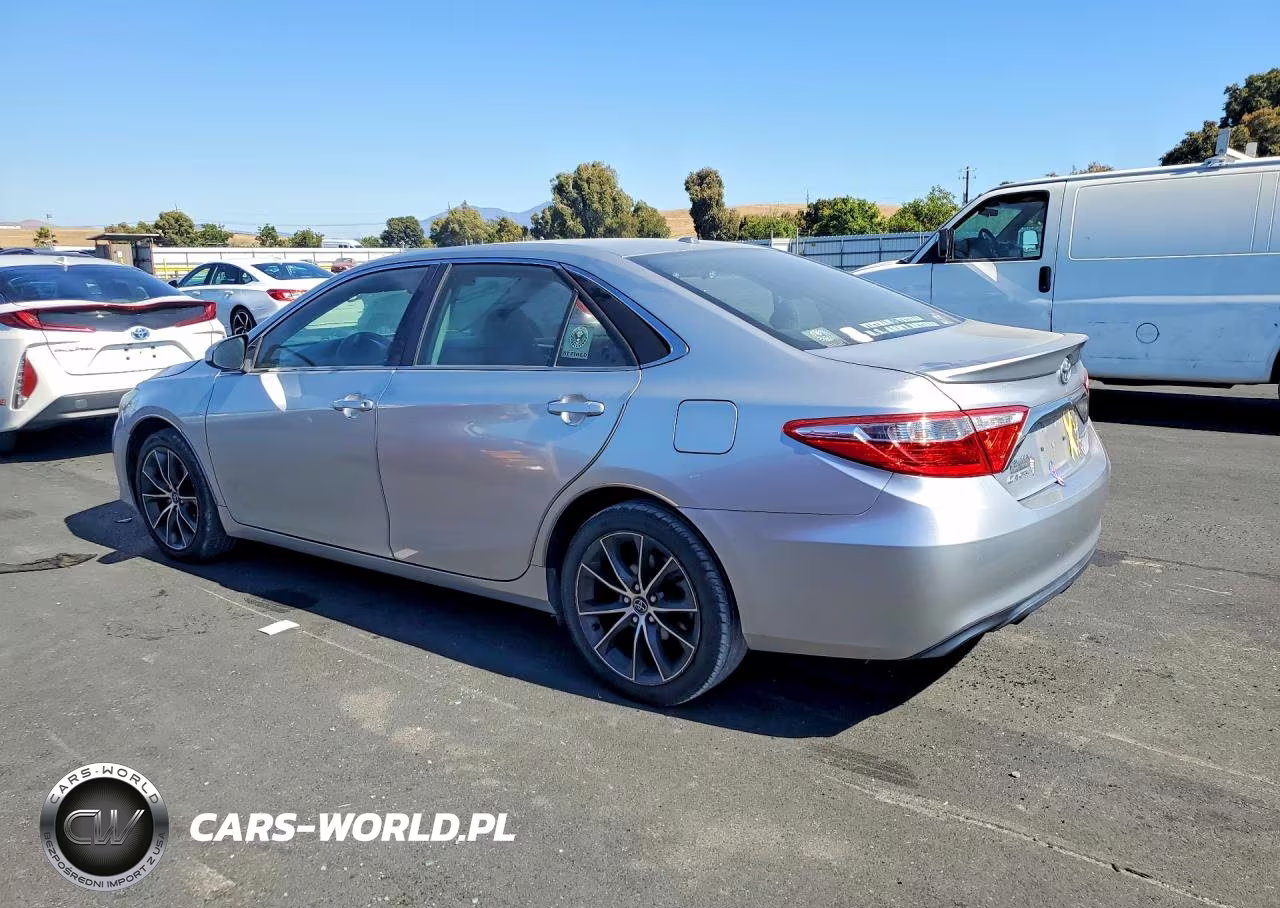 2016 Toyota Camry Xse VIN:4T1BF1FK2GU121908 - 2