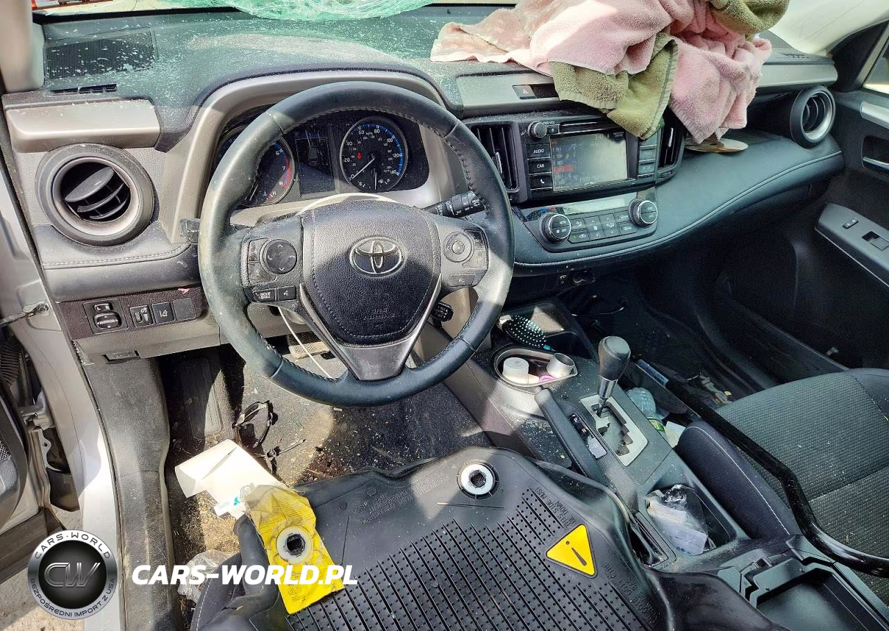 2017 Toyota Rav4 Xle VIN:2T3RFREV7HW684633 - 8