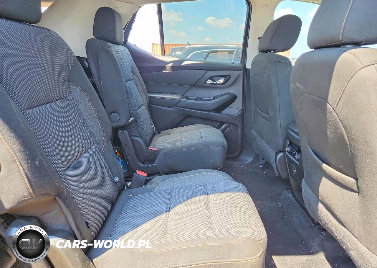 2020 Chevrolet Traverse Lt VIN:1GNERGKW0LJ129982 - 11