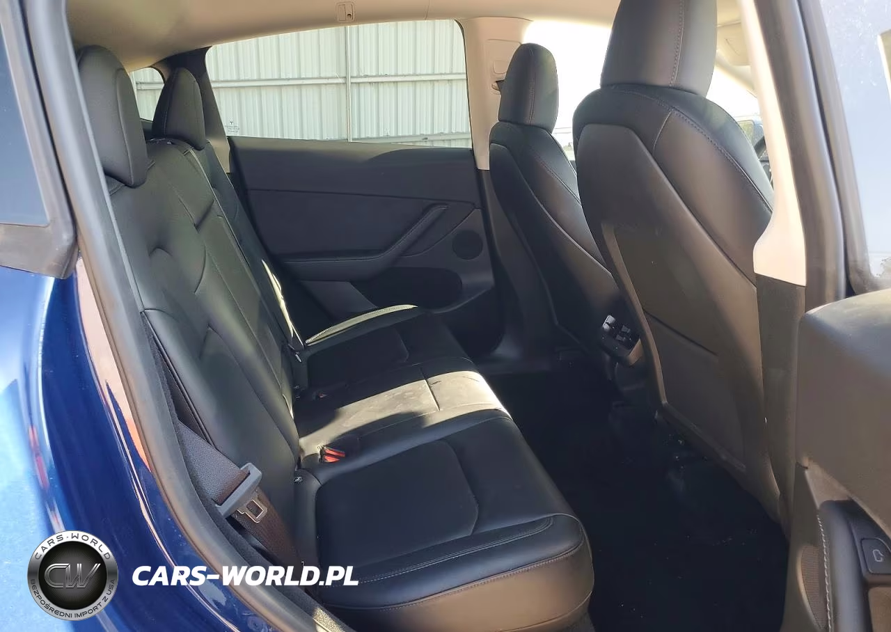 2023 Tesla Model Y VIN:7SAYGDEDXPF960507 - 11