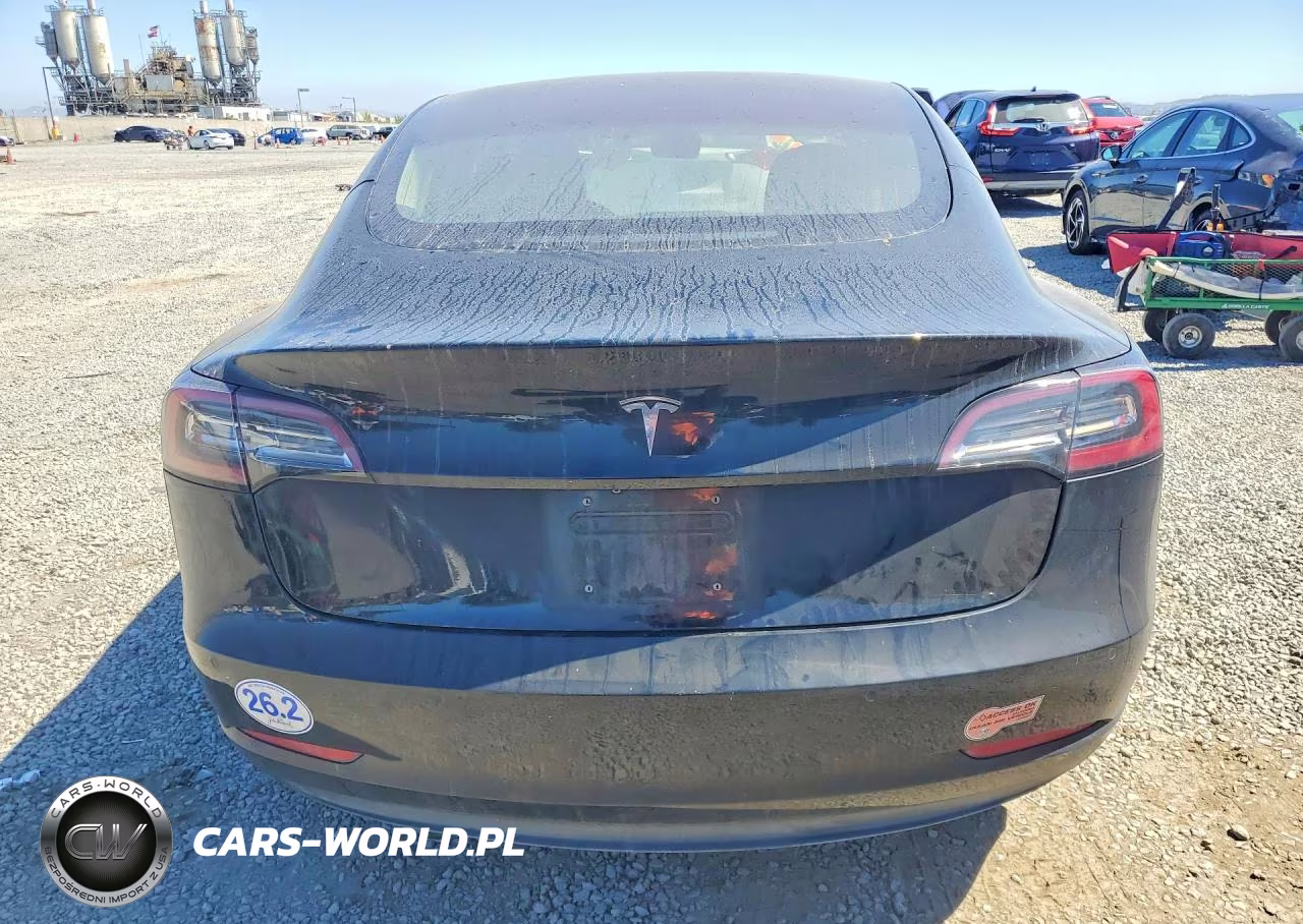 2018 Tesla Model 3 VIN:5YJ3E1EA5JF165681 - 6