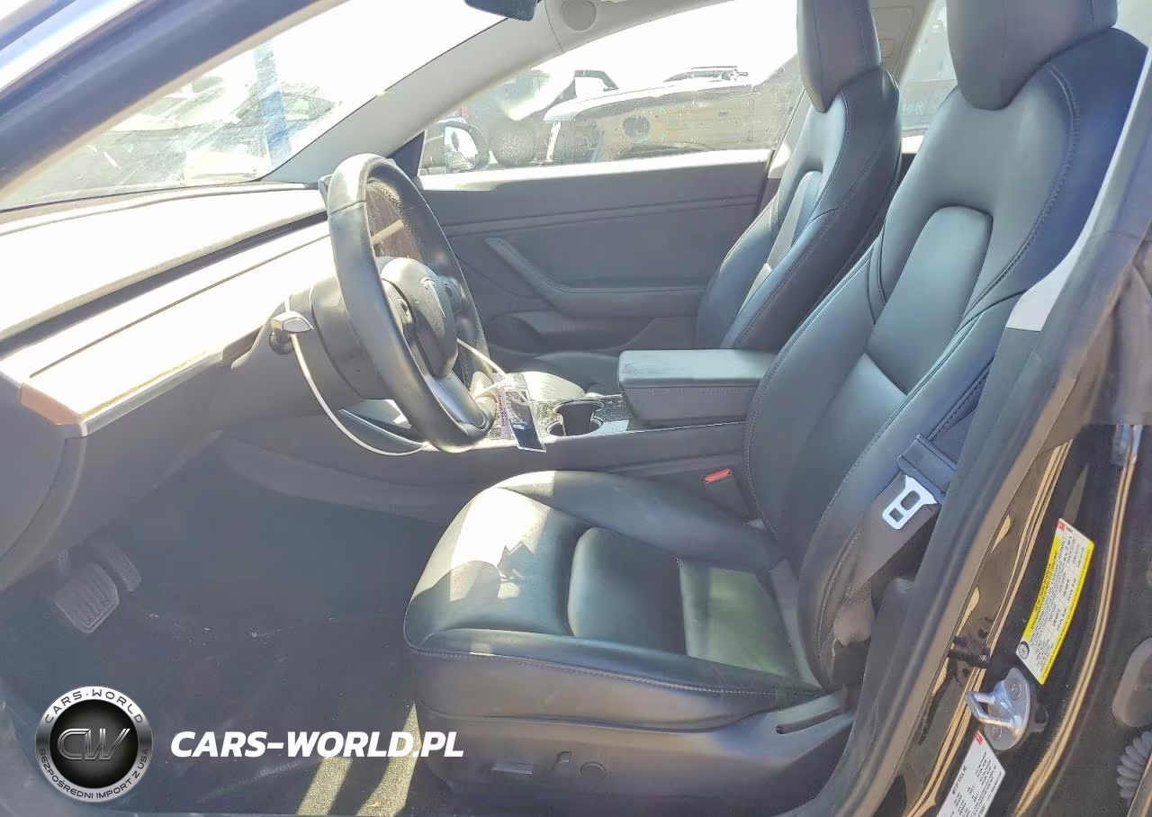 2018 Tesla Model 3 VIN:5YJ3E1EA5JF165681 - 7