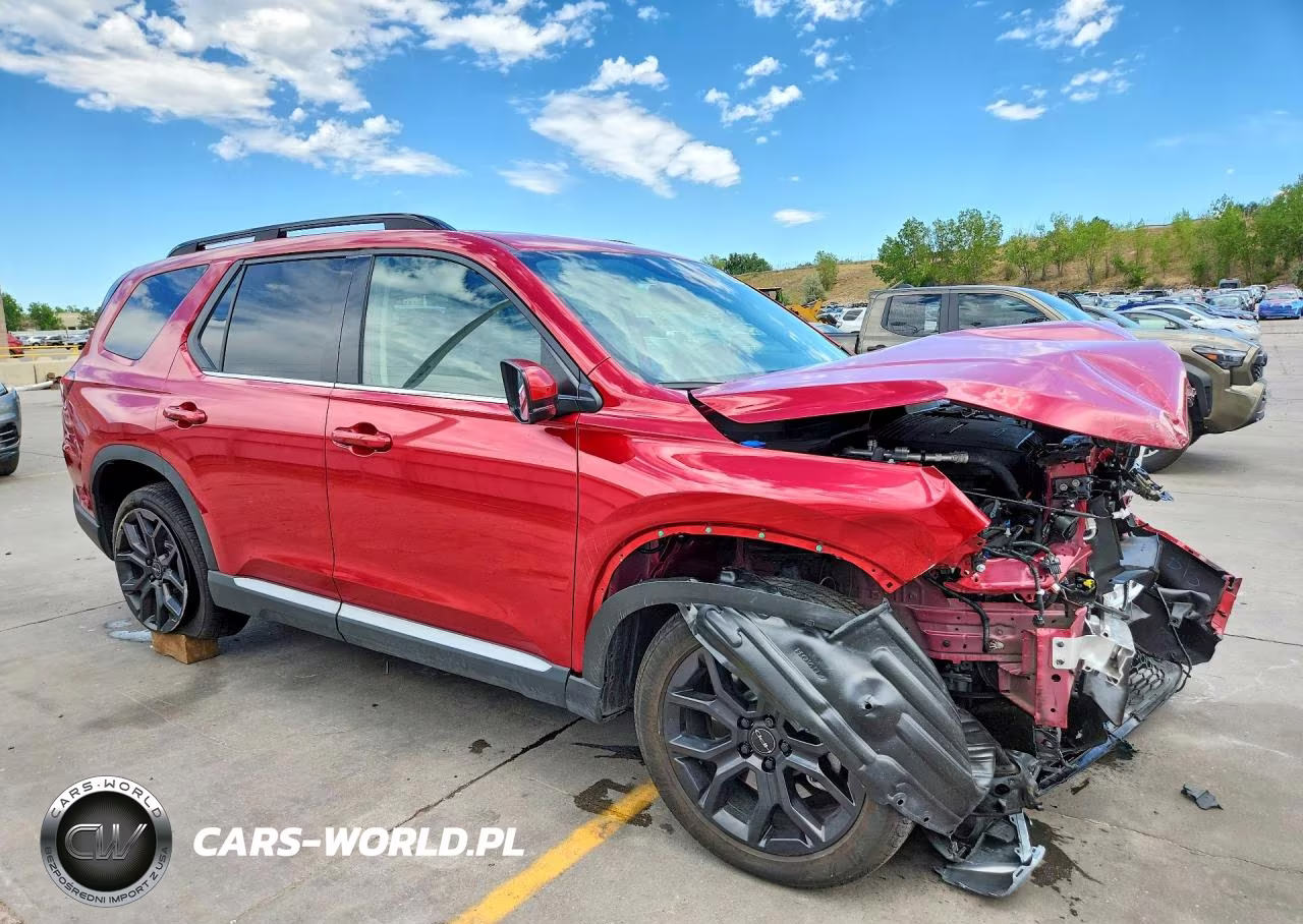 2025 Honda Pilot Touring VIN:5FNYG1H7XSB178508 - 4
