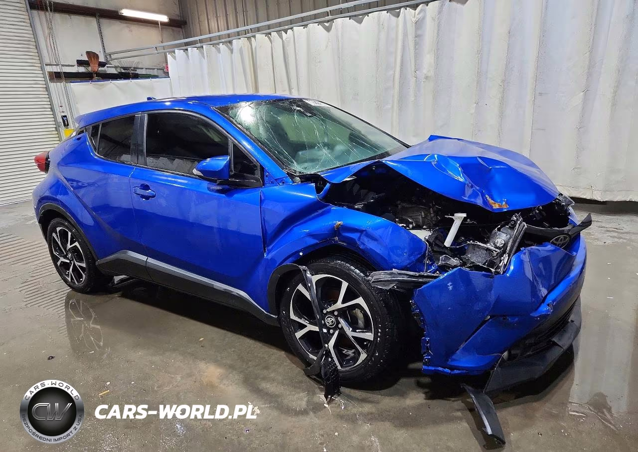 2018 Toyota C-Hr Xle Premium VIN:NMTKHMBX9JR024376 - 4