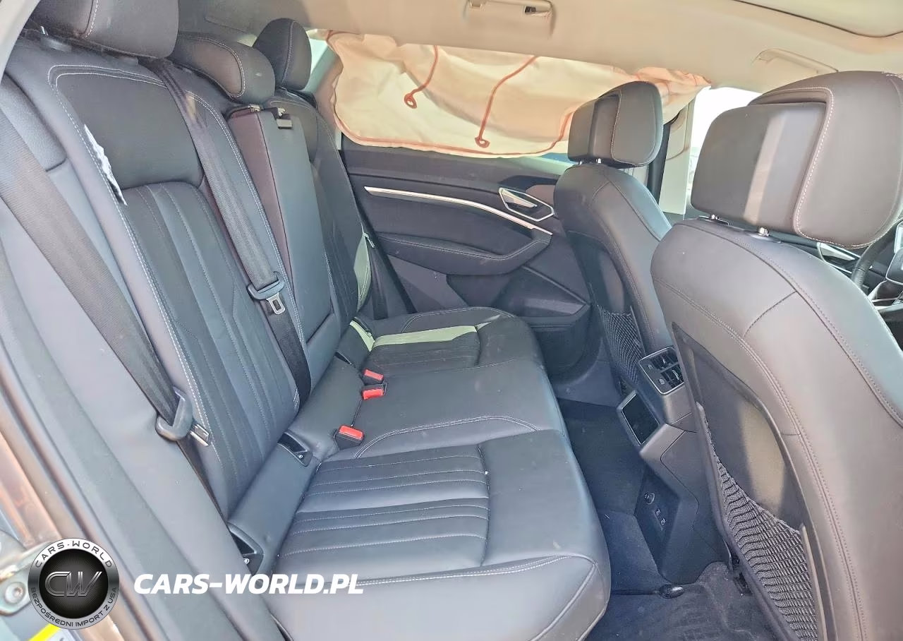 2021 Audi E-Tron Premium VIN:WA1AAAGE2MB006024 - 11