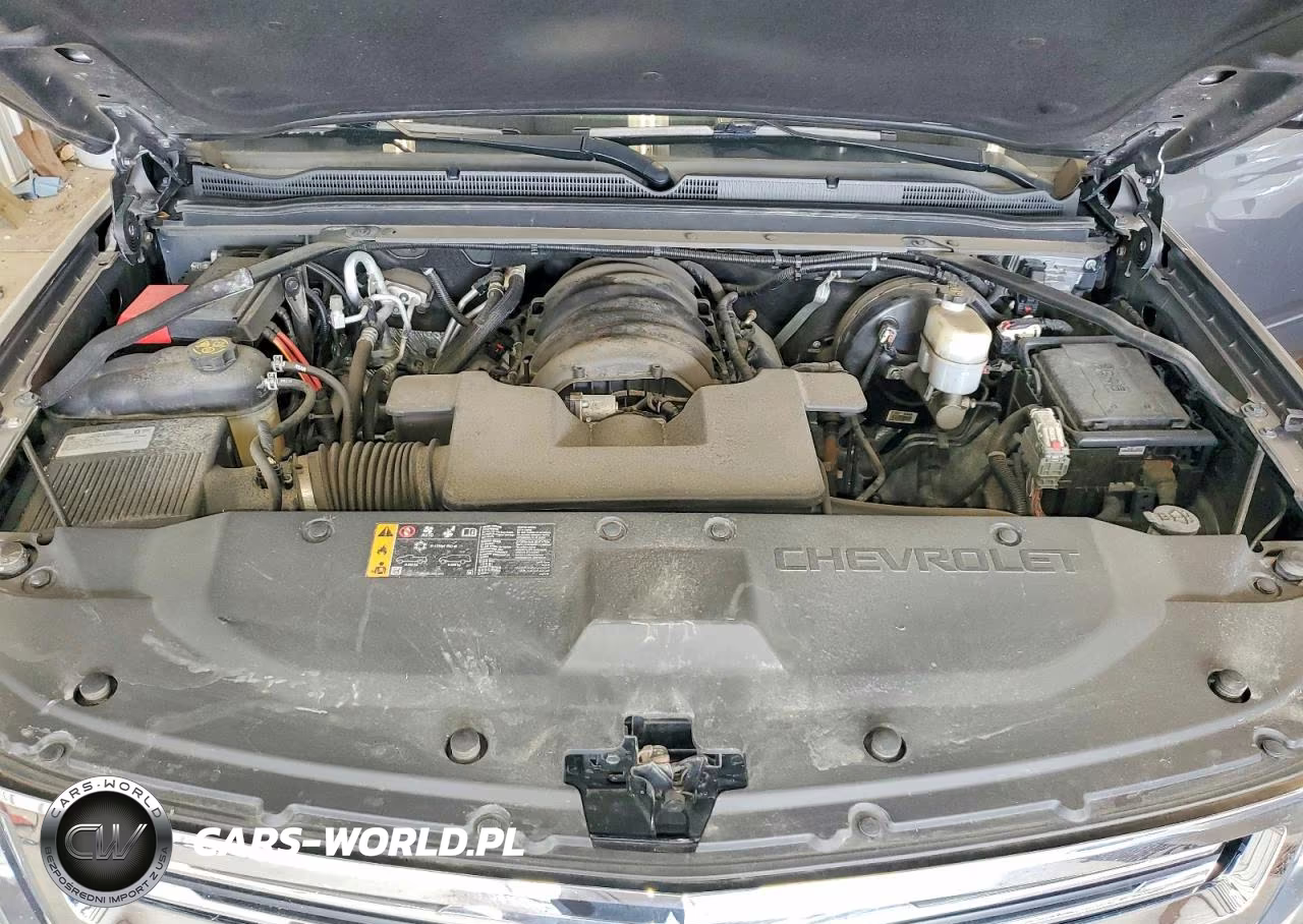 2019 Chevrolet Suburban K1500 Premier VIN:1GNSKJKJ0KR306880 - 12