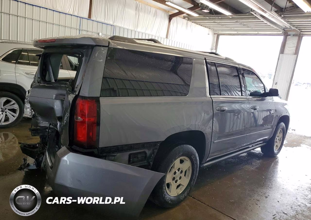 2019 Chevrolet Suburban K1500 Premier VIN:1GNSKJKJ0KR306880 - 3