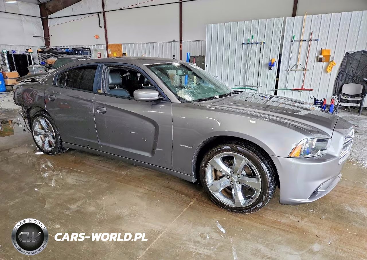 2011 Dodge Charger VIN:2B3CL3CG1BH504300 - 4