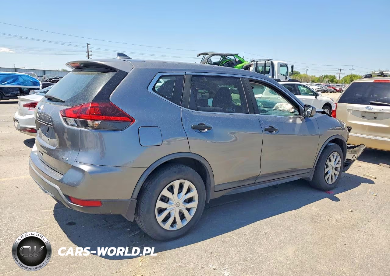 2018 Nissan Rogue S VIN:KNMAT2MVXJP554328 - 3
