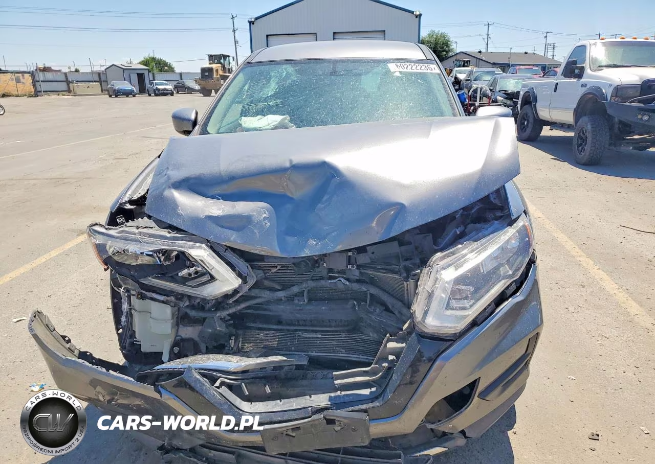 2018 Nissan Rogue S VIN:KNMAT2MVXJP554328 - 5