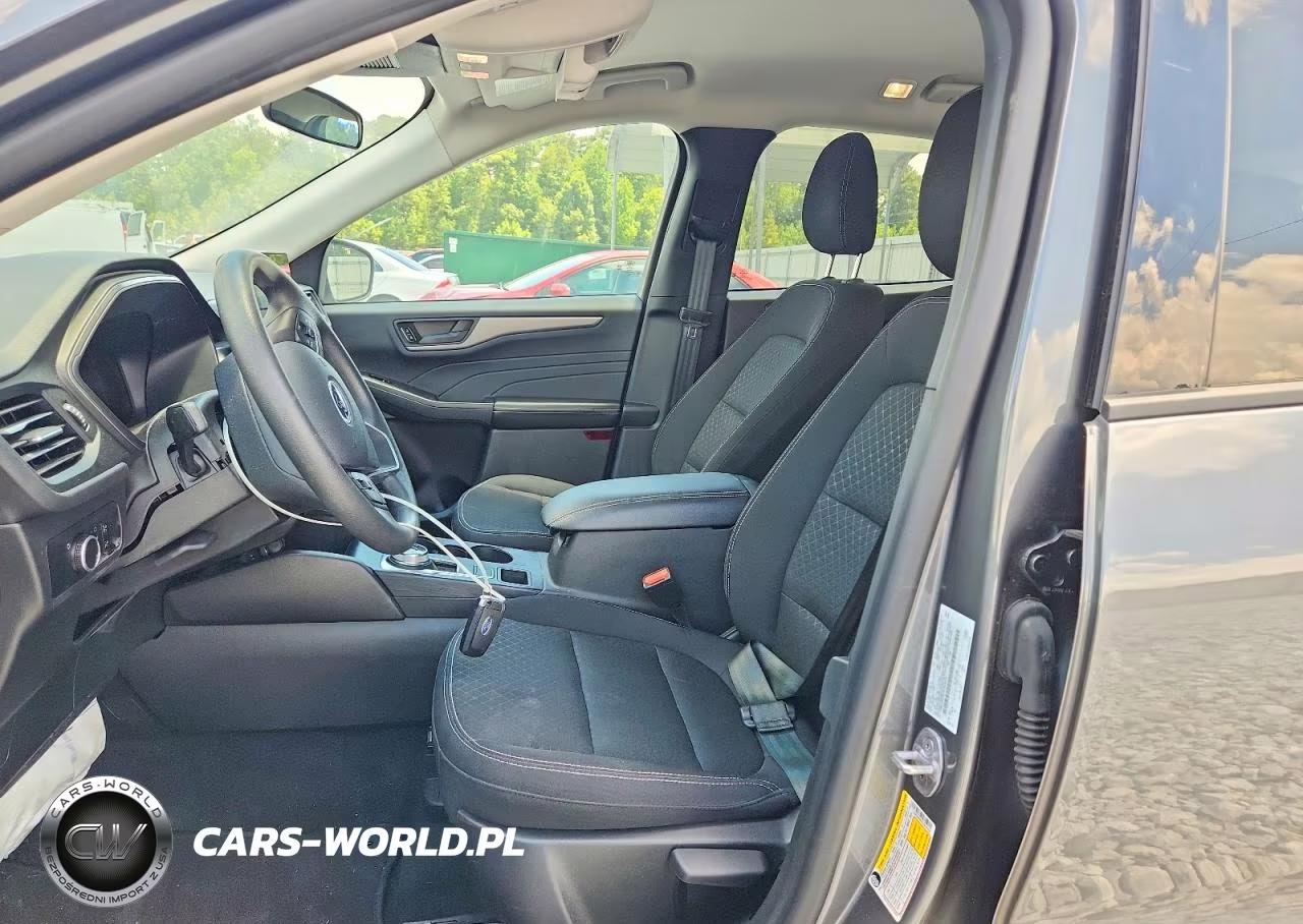 2025 Ford Escape Active VIN:1FMCU0GN7SUA36018 - 7