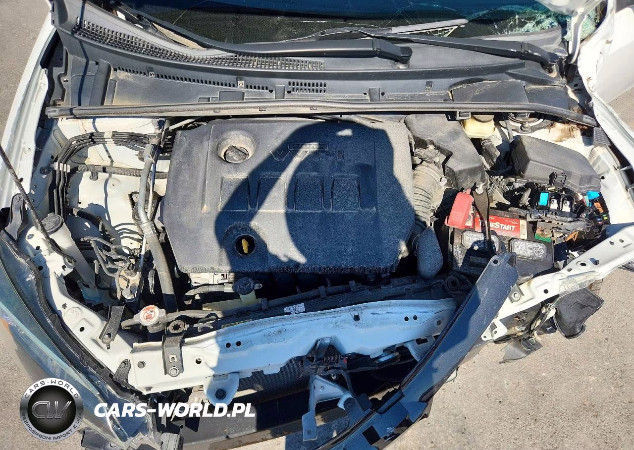 2017 Toyota Corolla Le VIN:5YFBURHE5HP687866 - 11
