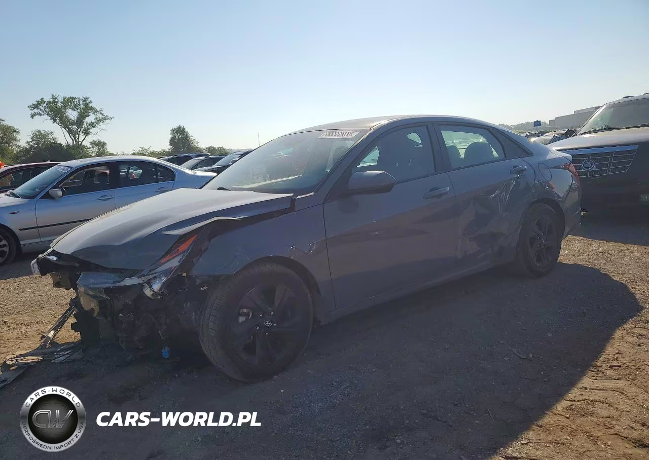 2023 Hyundai Elantra Blue