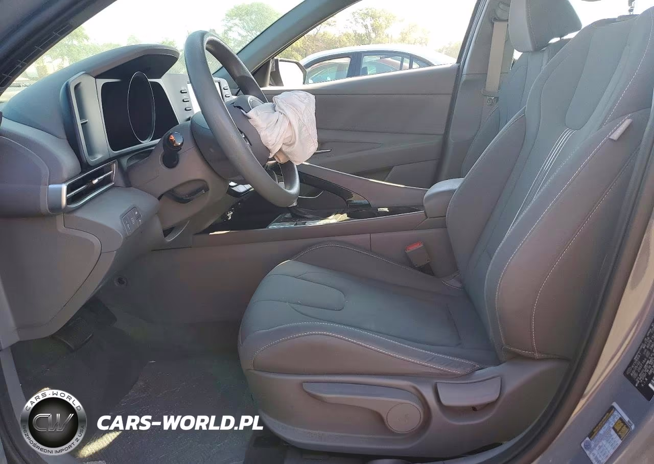 2023 Hyundai Elantra Blue VIN:KMHLM4AJ4PU042721 - 7