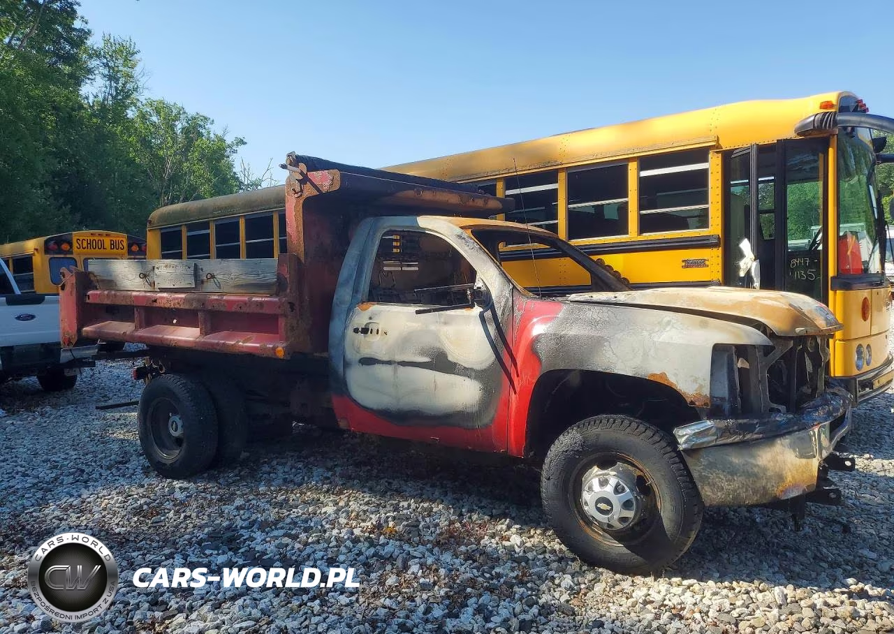 2012 Chevrolet Silverado K3500 Dump Truck VIN:1GB3KZCG3CF107182 - 4