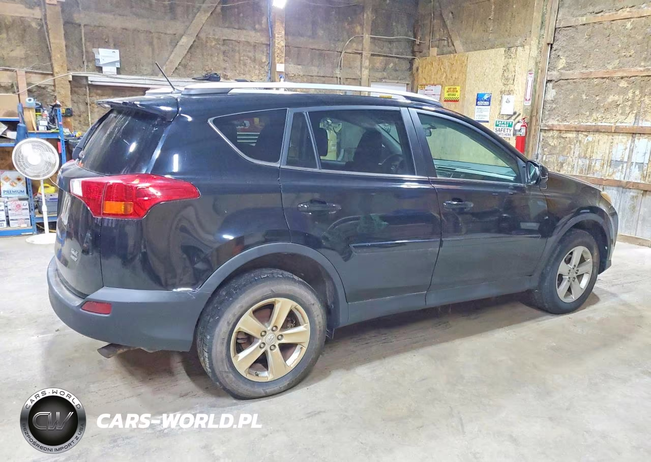 2013 Toyota Rav4 Xle VIN:2T3RFREV2DW018287 - 3