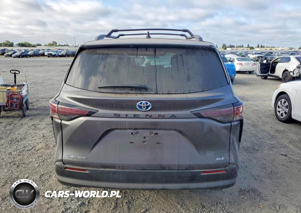 2025 Toyota Sienna Xle VIN:5TDJSKFC6SS225955 - 6
