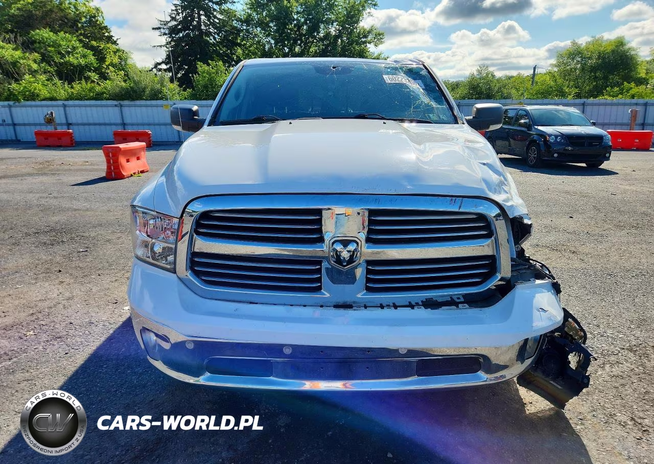 2017 Ram 1500 VIN:1C6RR7LG3HS701122 - 5