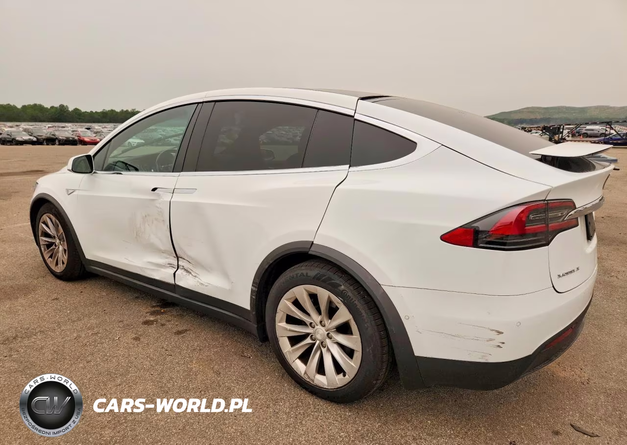 2016 Tesla Model X VIN:5YJXCBE28GF013425 - 2