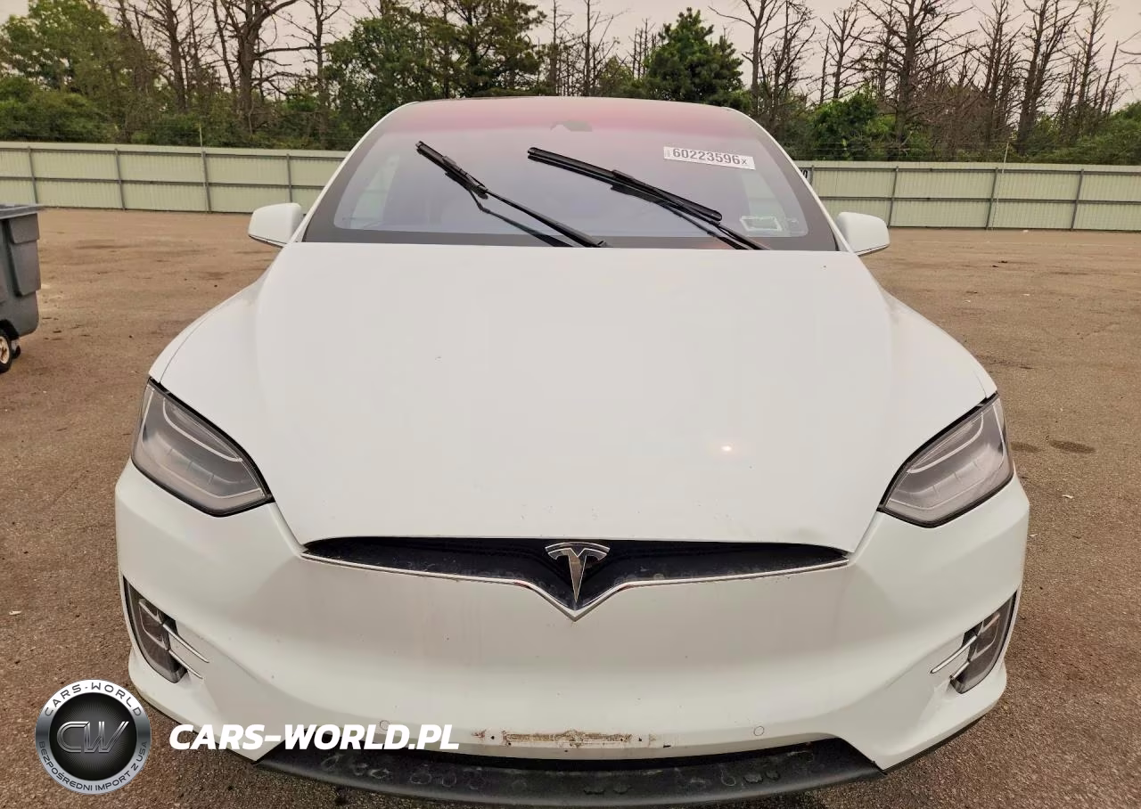 2016 Tesla Model X VIN:5YJXCBE28GF013425 - 5