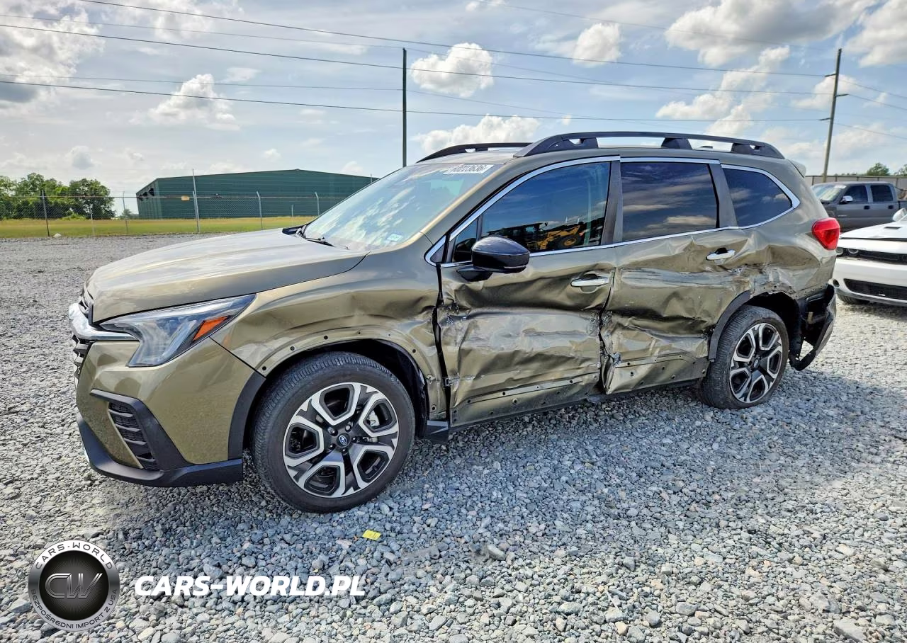 2024 Subaru Ascent Touring – zdjęcie 1 z 13