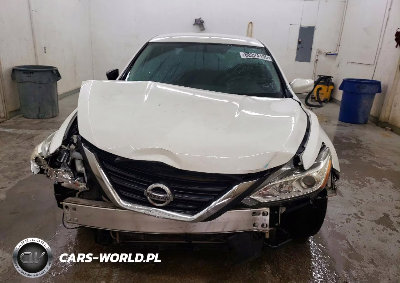 2017 Nissan Altima 2.5 S VIN:1N4AL3AP4HC481122 - 5